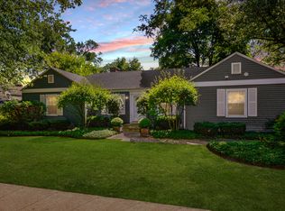 842 Leyden Ln, Wilmette, IL