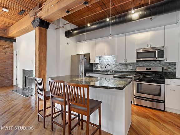 5th image of 550 N Kingsbury St APT 418