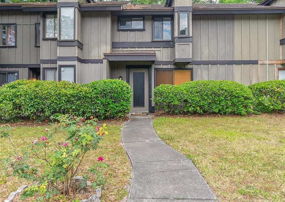 1st image of 4454 VIENNA WOODS WAY