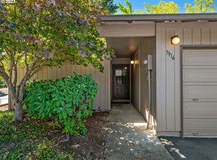 7916 SW Scholls Ferry Rd, Beaverton, OR 97008