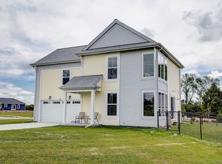 1807 Saddle Dr, Hartford, WI 53027