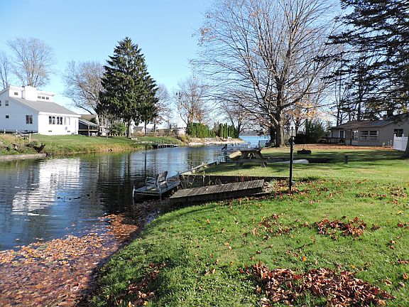 3rd image of 93311 Gravel Lake Dr