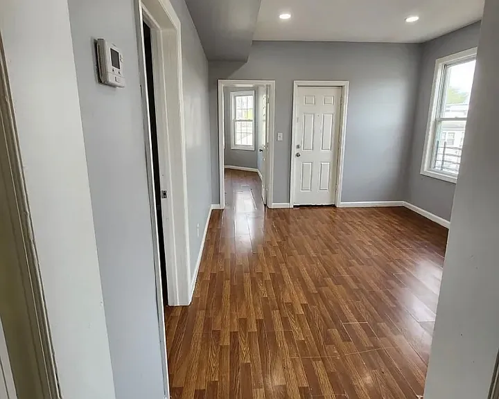 80 Brookdale Ave #3L — Photo 6