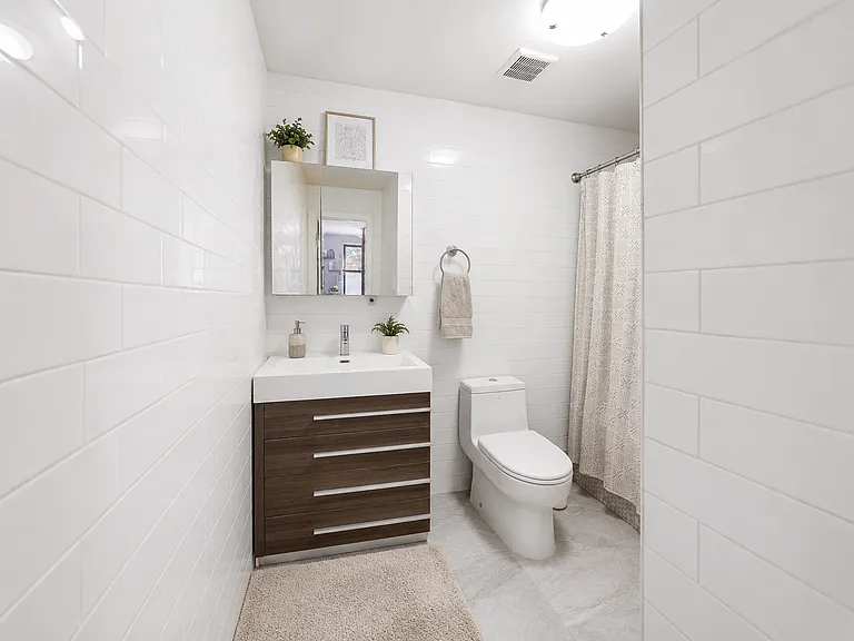 321 Eldert St #4B — Photo 5