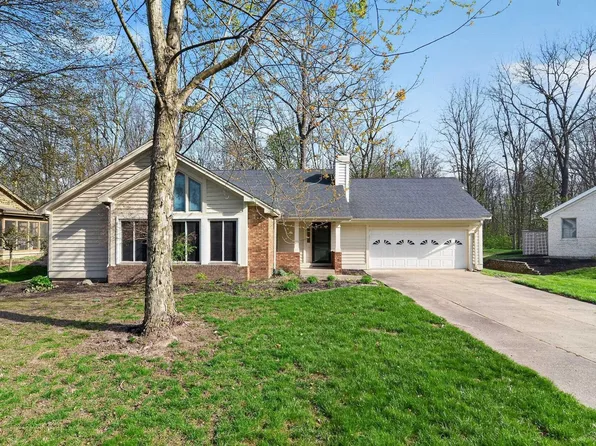 608 Fisher St, Frankfort, IN 46041