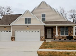 4328 Rolling Meadow Ln, Ypsilanti, MI 48197