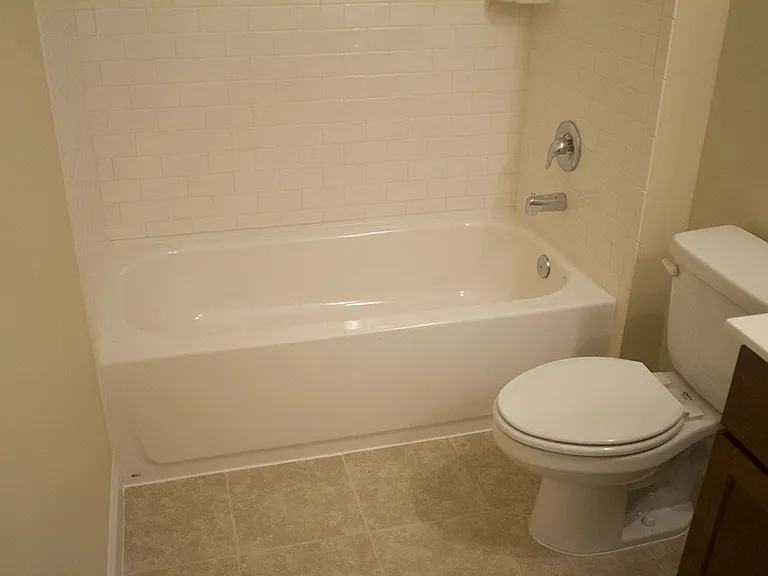 918-B 9th St #B — Photo 8