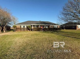 8912 Sherman Rd, Foley, AL 36535