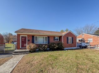 4960 Florist Rd NW, Roanoke, VA 24012