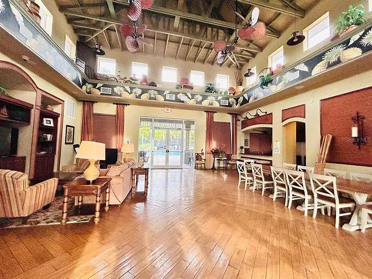 20719 Great Laurel Ave — Photo 4