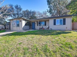 214 Alta Dr, Auburn, CA 95603