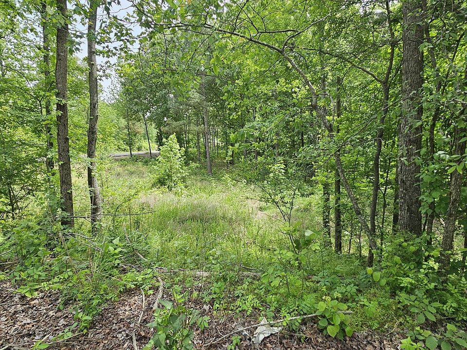 1st image of 104 Sidney Baird Rd