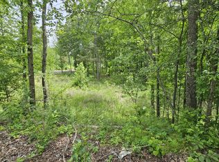 104 Sidney Baird Rd, Bradford, TN 38316