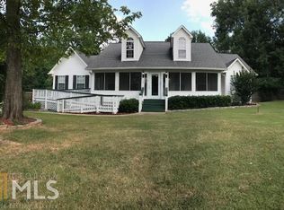 581 Aaron Cir, Gray, GA 31032