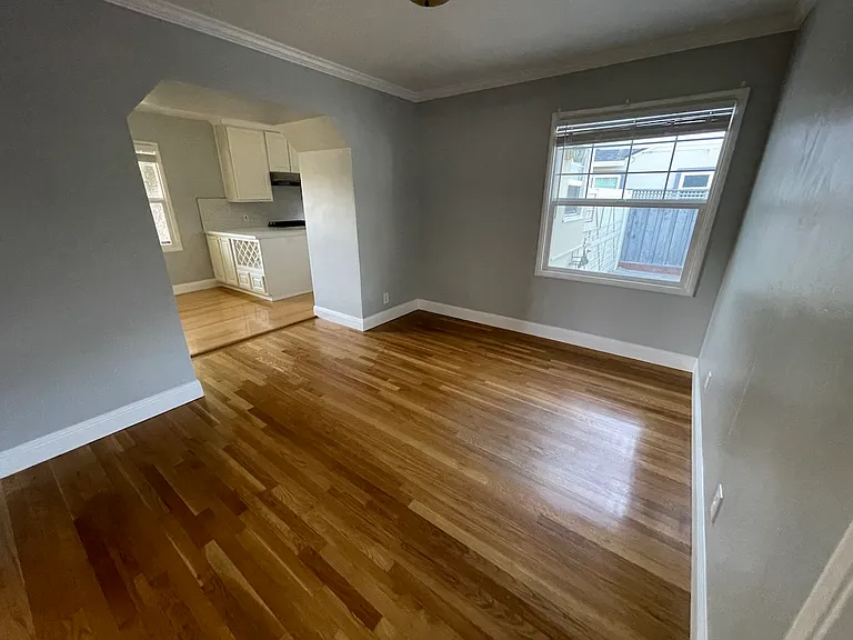 2067 Jonathan Ave — Photo 15