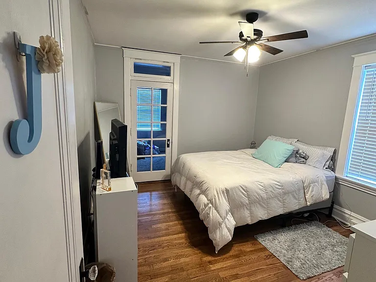 1st bedroom with large room addition attached