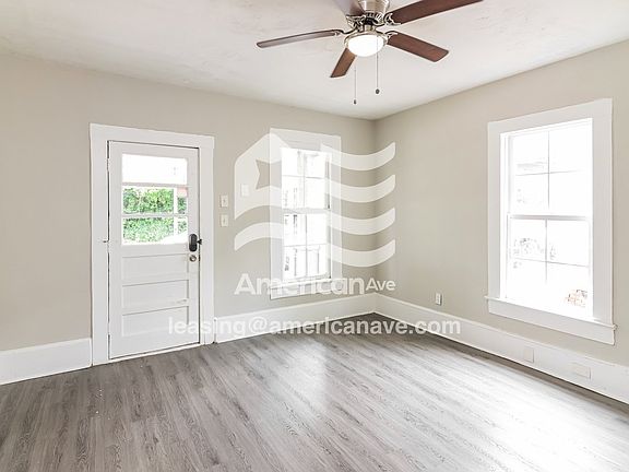 973524_004_living_room_4.jpg