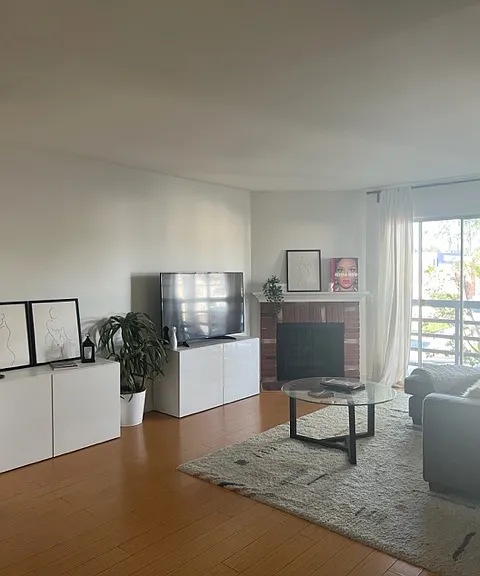 14116 Tiara St #6 — Photo 18