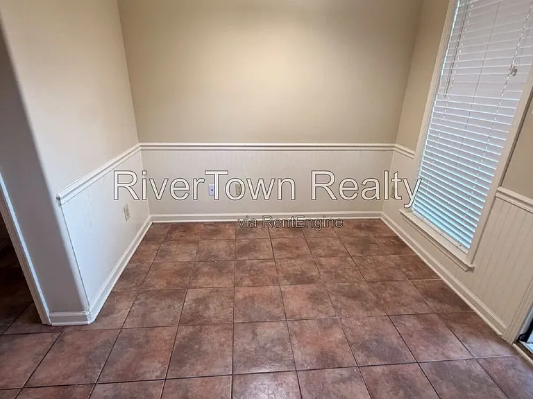 645 Gookin Pl #201 — Photo 6