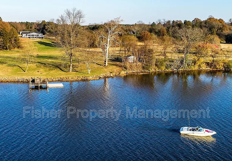 1500 Rustling Cedar Ln — Photo 27