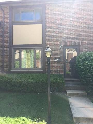 1st image of 1S297 Ingersoll Ln