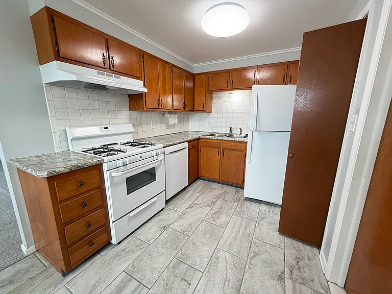 54 Willow Ridge Dr #3 — Photo 2