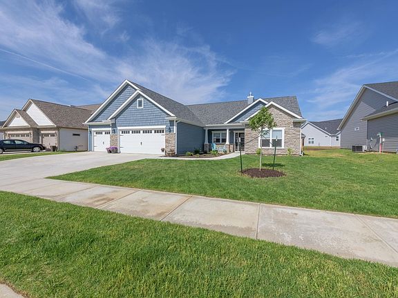 3rd image of 4725 Abbeyville Dr