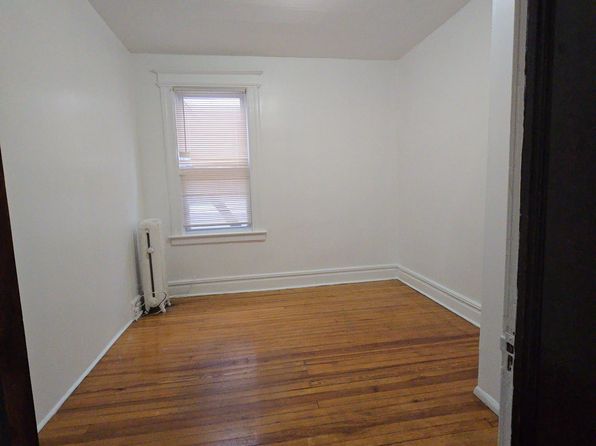 23-25 Columbia Ave #3