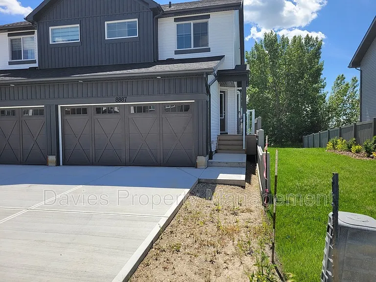 8887 Carson Way SW #MAIN — Photo 2