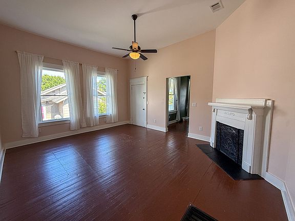 5th image of 1416 E La Rua St