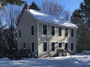 14 Hemlock Ln, New Gloucester, ME 04260