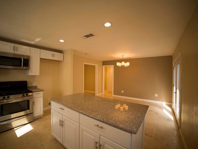 16 Myrtle St, Bakersfield, CA, 93304