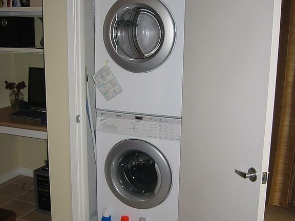 Stackable Front-load washer & Dryer