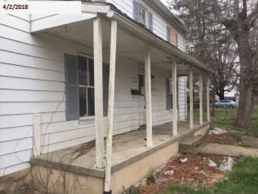 5th image of 2144 Oak Ave