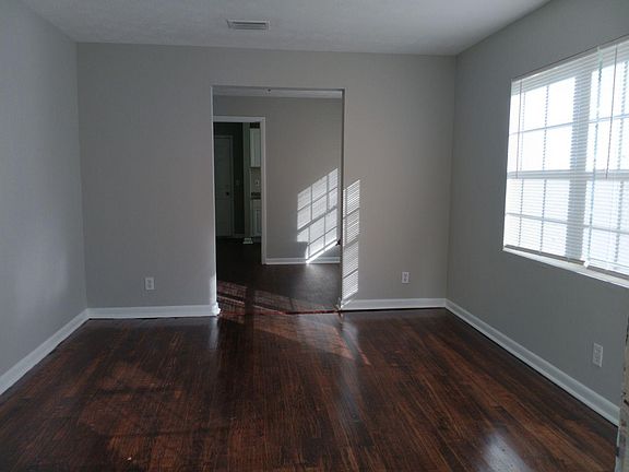 4th image of 1851 W 11th St