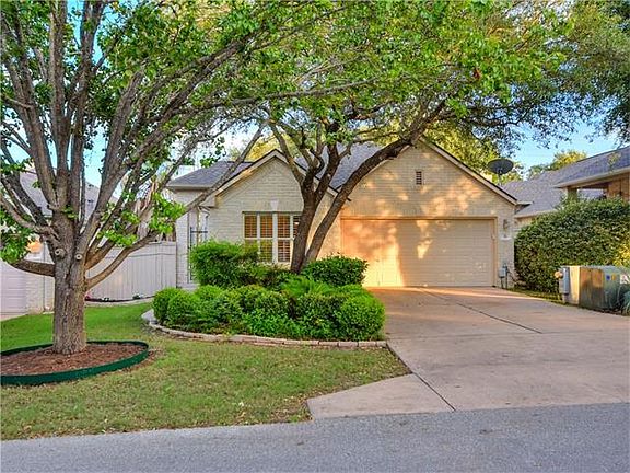 4th image of 35 Muirfield Greens Ln