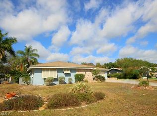 5210 Kenilworth Dr, Fort Myers, FL 33919