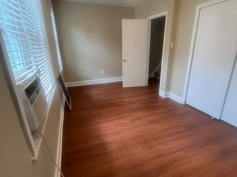 608 S Clifton St — Photo 6