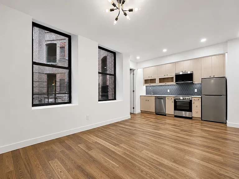 524 W 134th St #12 — Photo 2