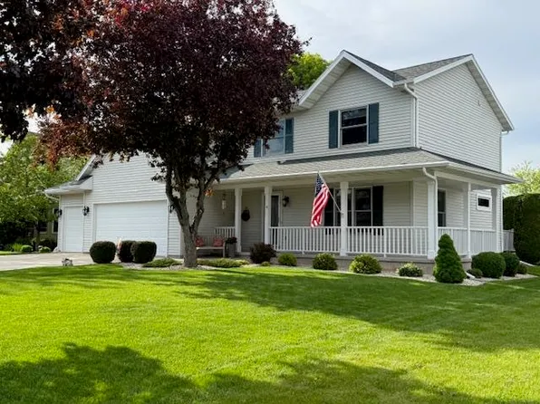 35 Sammy Jo Cir, Fond Du Lac, WI 54935