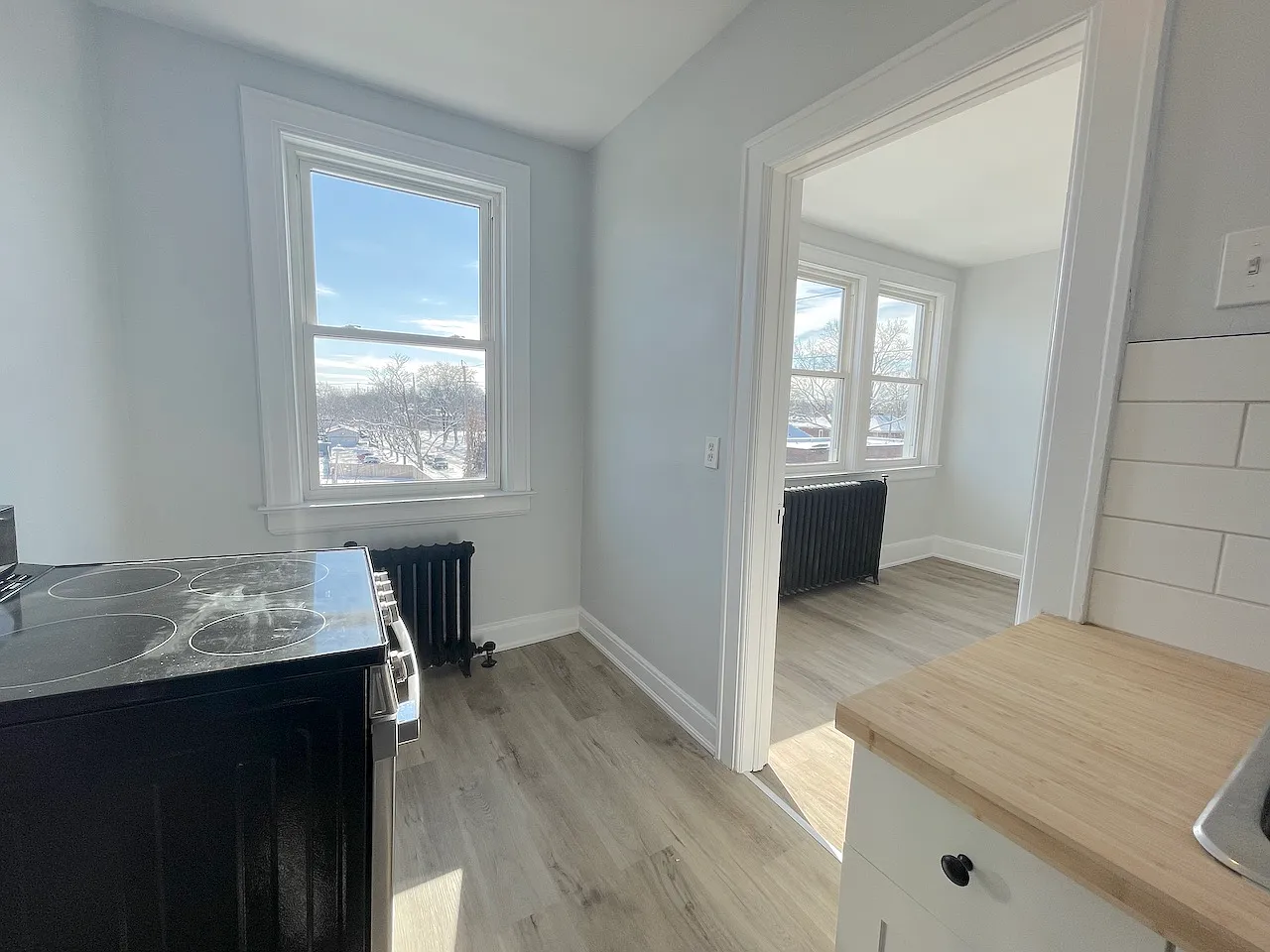 1 bed, $1,300 — Photo 1