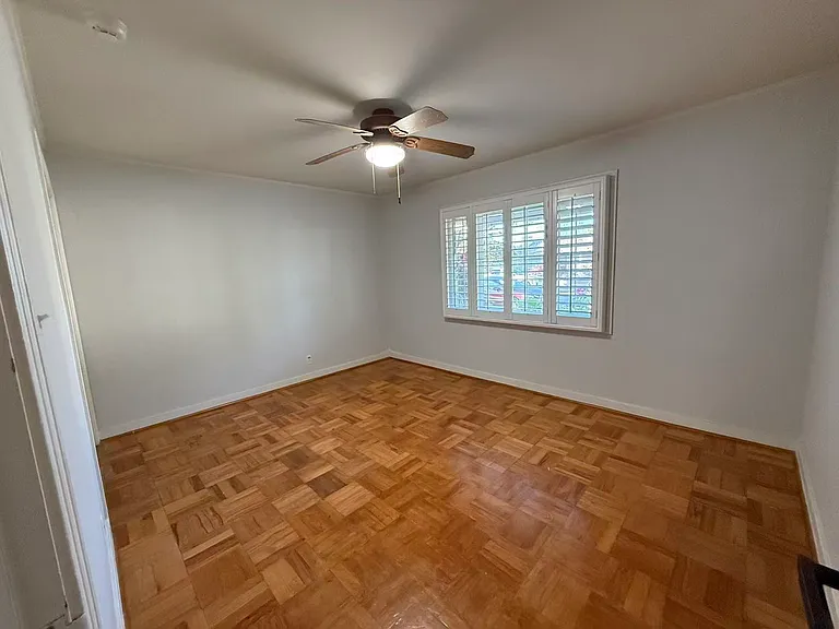 3912 Durand Dr — Photo 24
