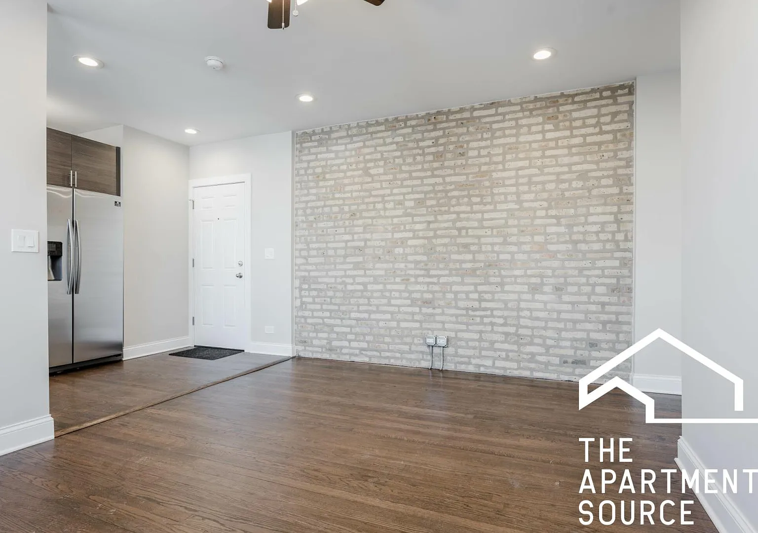 2 bed, 1100 sqft, $3,150 — Photo 3