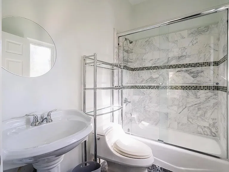 15316 Del Gado Dr — Photo 17