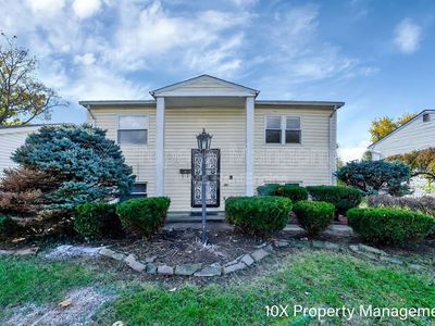 907 Higbee Dr N, Columbus, OH, 43207