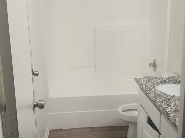 605 Race St APT A, Crowley, TX 76036