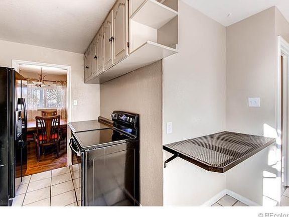 4th image of 1156 Kingston St