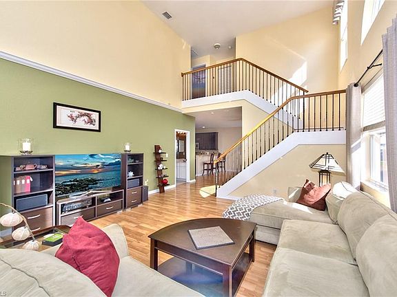 4th image of 9231 Scarlette Oak Ave