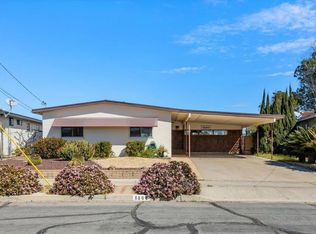 8860 Raejean Ave, San Diego, CA 92123