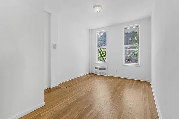 Rented by REAL New York | media 7